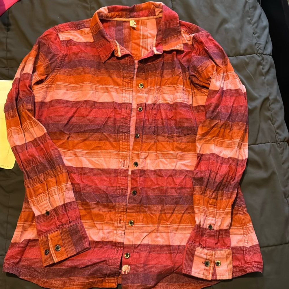 Women’s Mountain Khaki striped flannel shirt